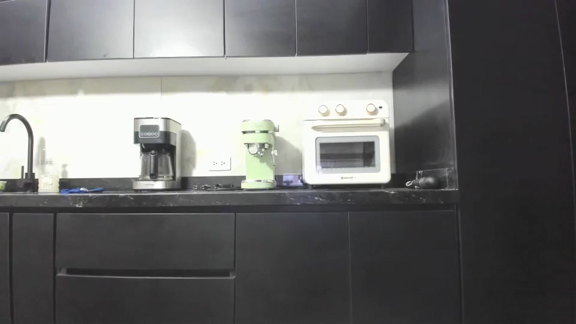 Gallery image thumbnail from Kattgalle's myfreecams stream on, 01/30/2025, 01:50 image 13 of 20