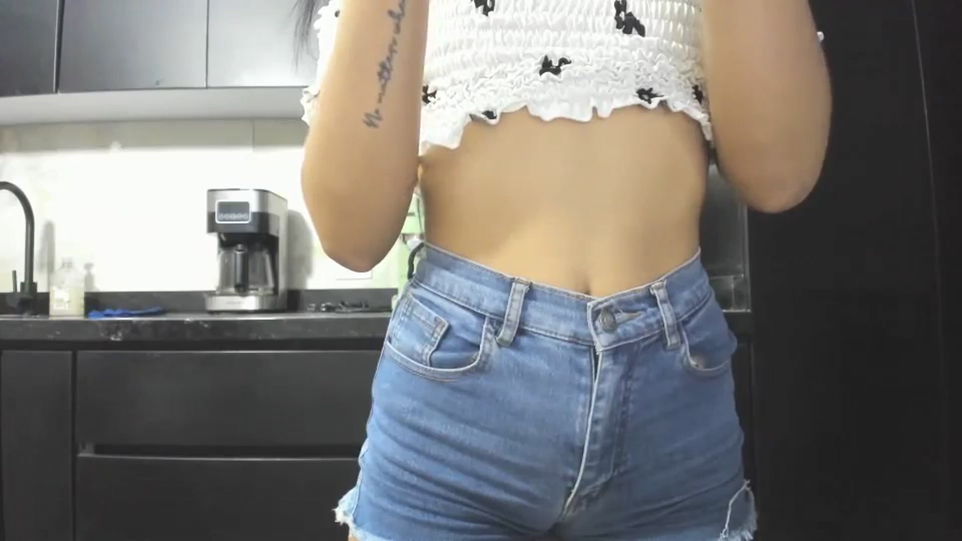 Gallery image thumbnail from Kattgalle's myfreecams stream on, 01/31/2025, 01:58 image 13 of 20