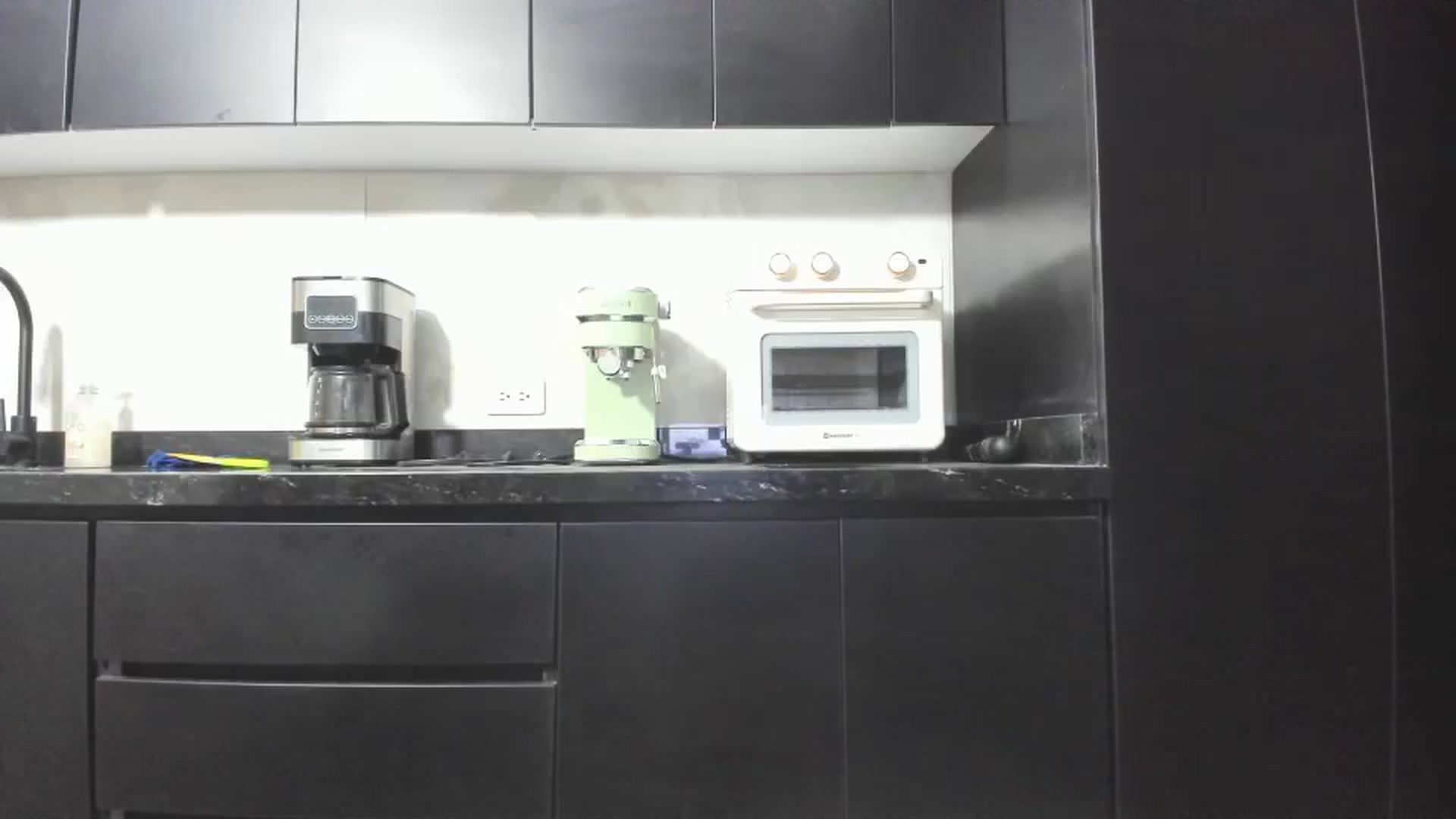 Gallery image thumbnail from Kattgalle's myfreecams stream on, 02/01/2025, 01:37 image 14 of 20