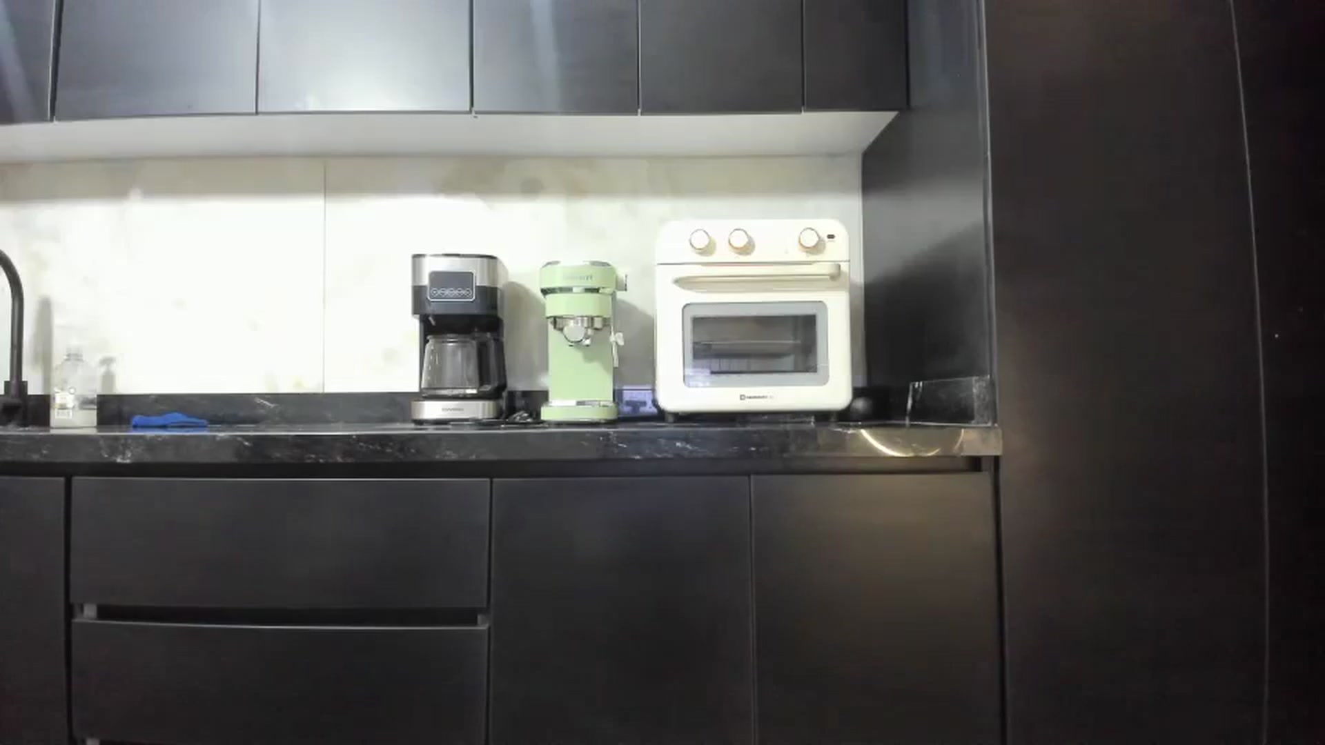 Gallery image thumbnail from Kattgalle's myfreecams stream on, 02/18/2025, 06:01 image 18 of 20