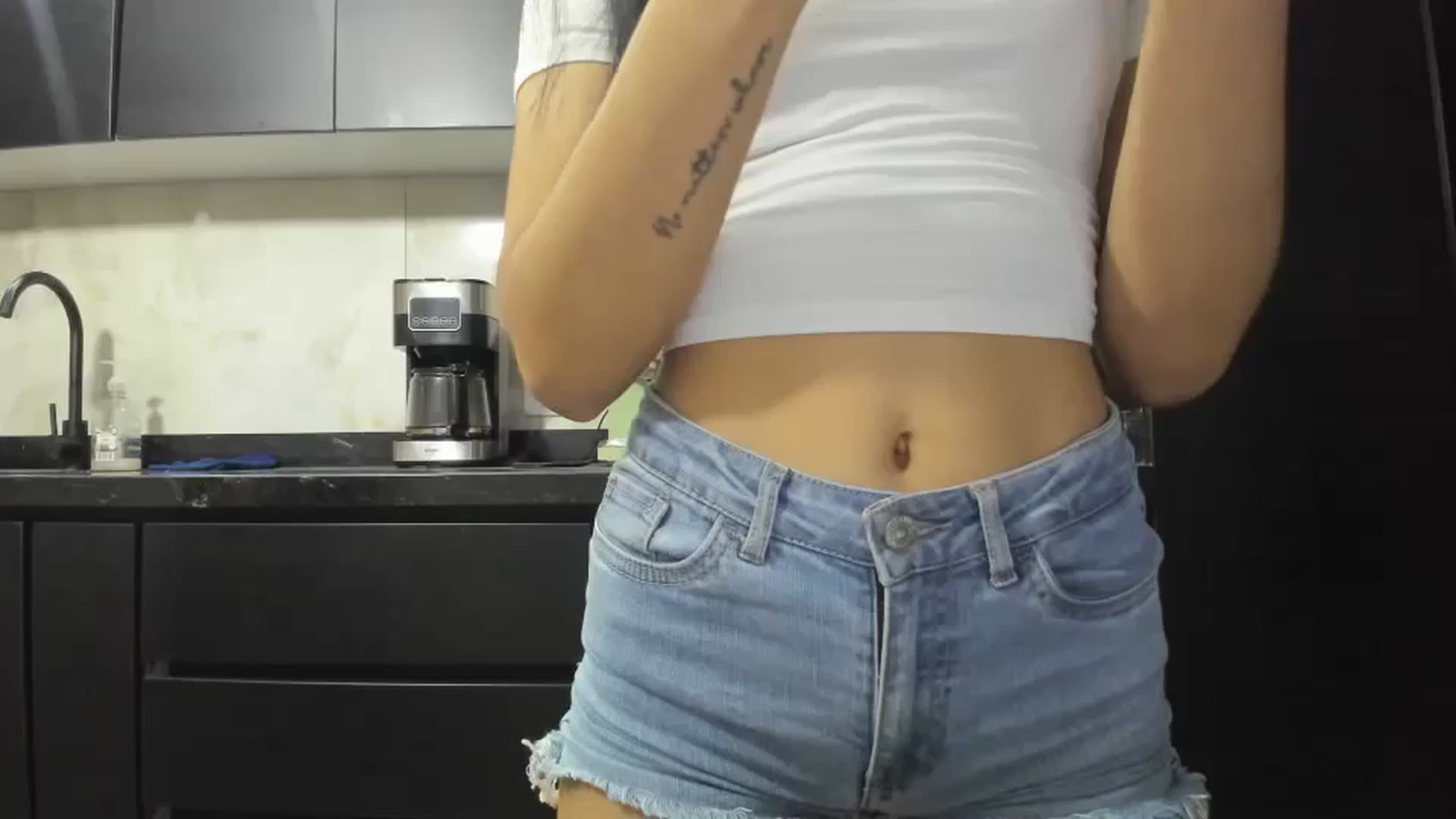 Gallery image thumbnail from Kattgalle's myfreecams stream on, 02/21/2025, 02:42 image 10 of 20