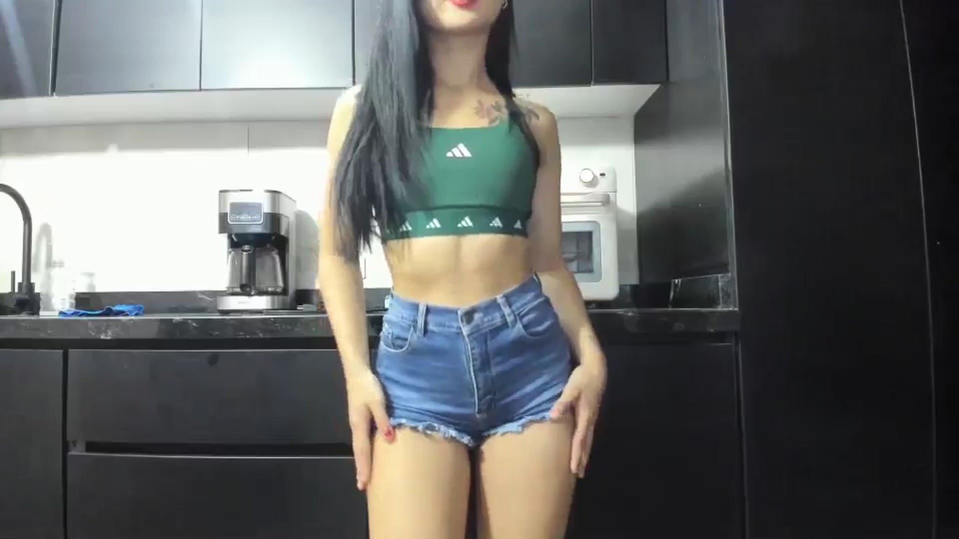 Gallery image thumbnail from Kattgalle's myfreecams stream on, 02/26/2025, 06:04 image 20 of 20