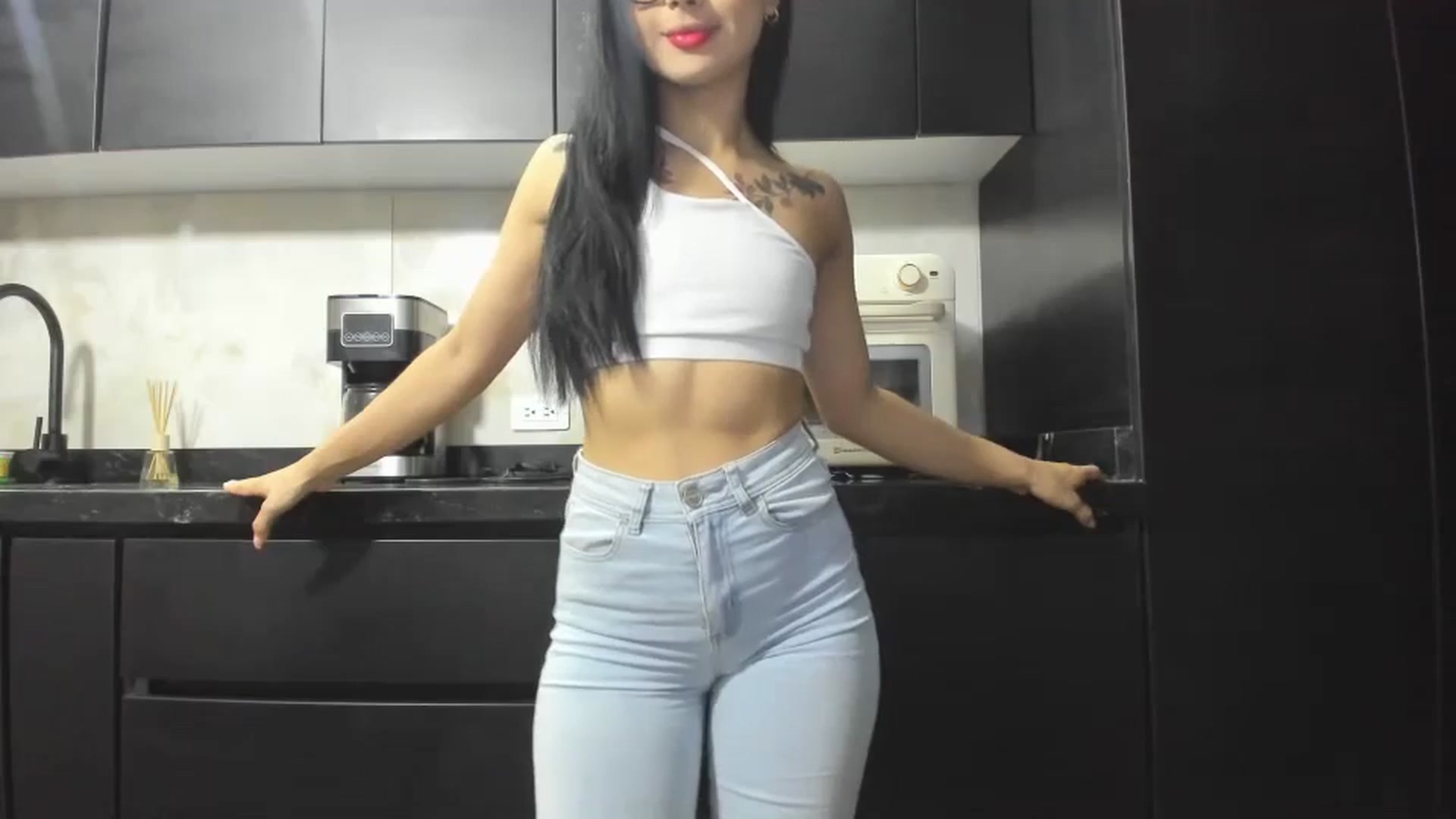 Gallery image thumbnail from Kattgalle's myfreecams stream on, 03/04/2025, 01:19 image 4 of 20