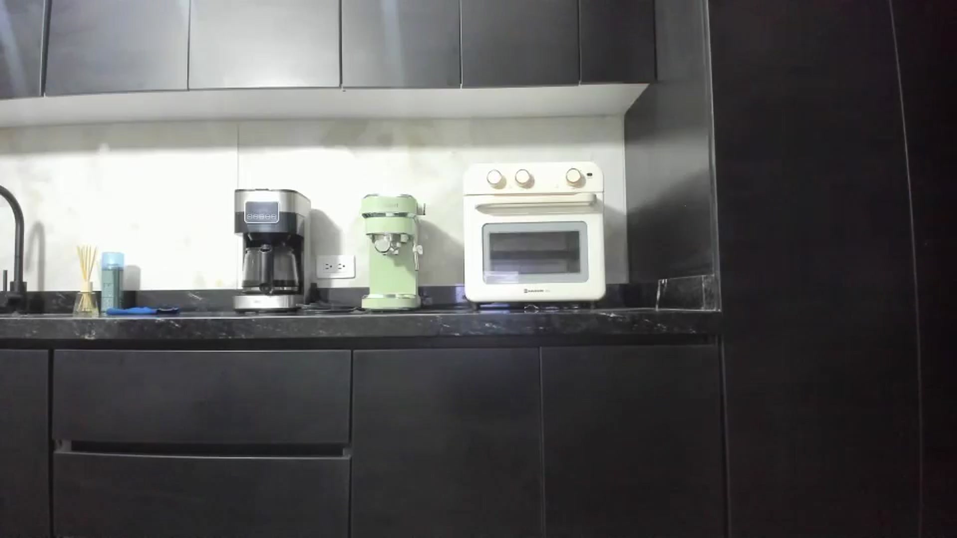 Gallery image thumbnail from Kattgalle's myfreecams stream on, 03/05/2025, 03:07 image 18 of 20