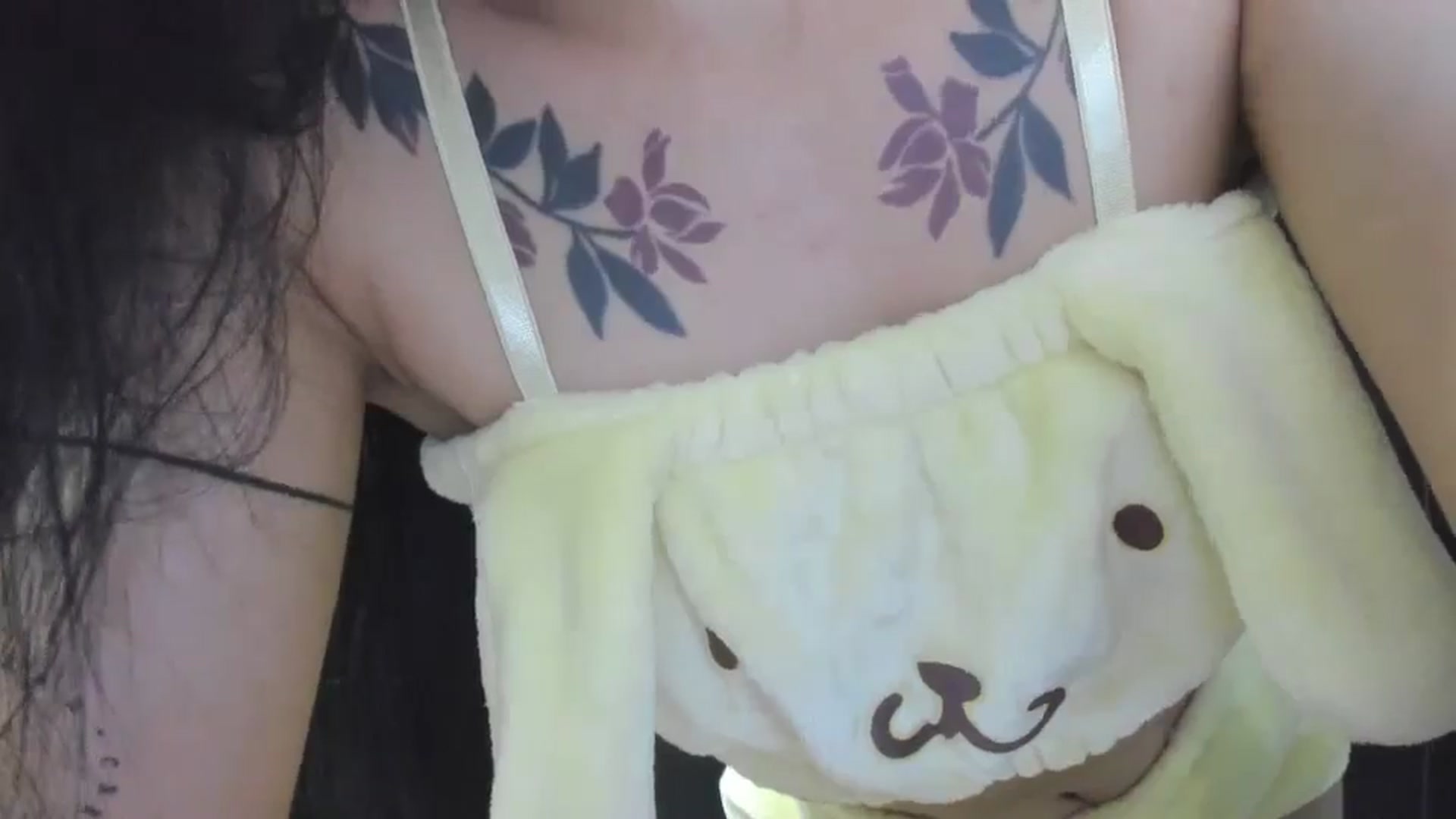 Gallery image thumbnail from Kattgalle's myfreecams stream on, 03/25/2025, 05:15 image 8 of 20