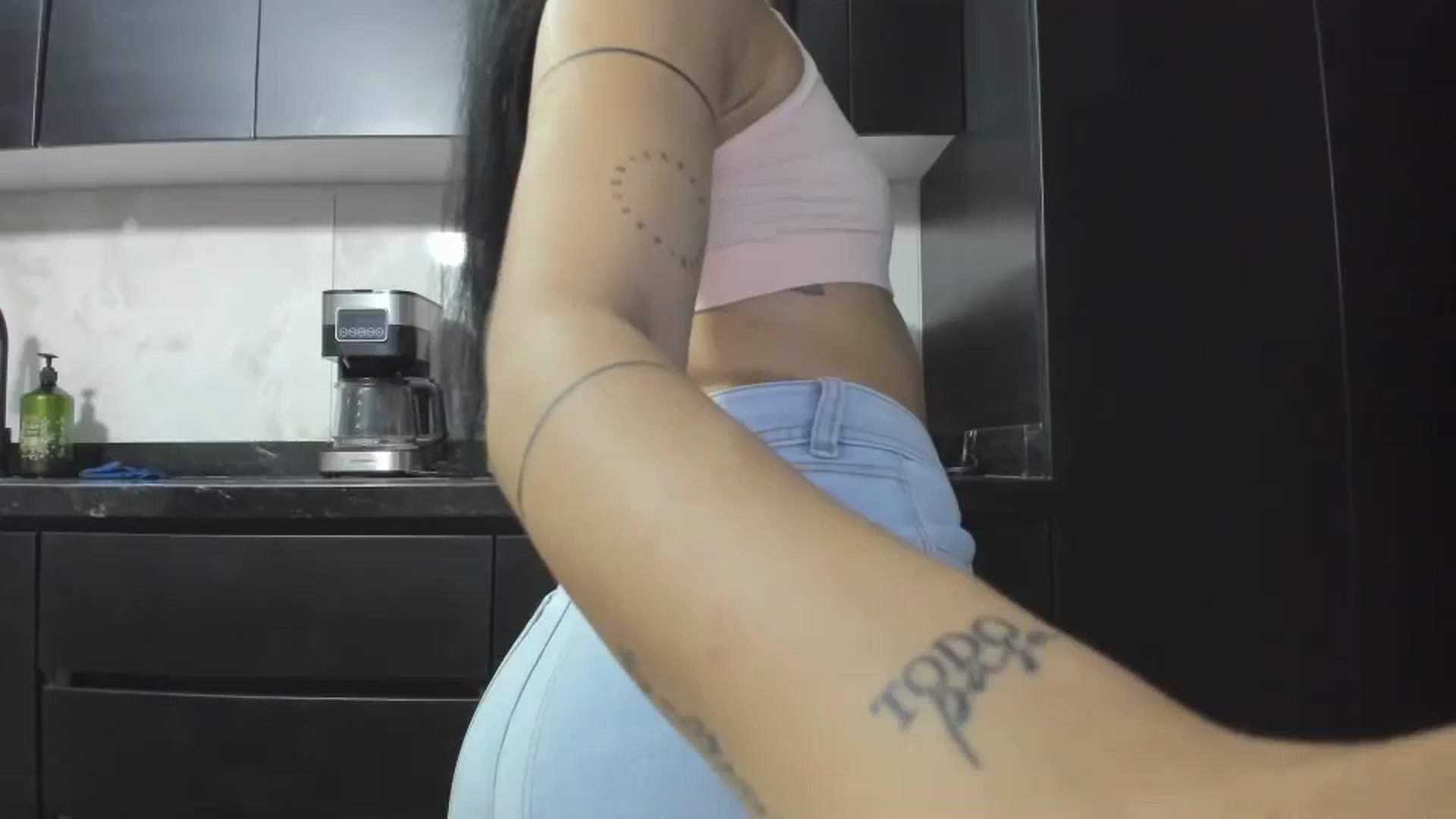 Gallery image thumbnail from Kattgalle's myfreecams stream on, 03/30/2025, 04:36 image 7 of 20