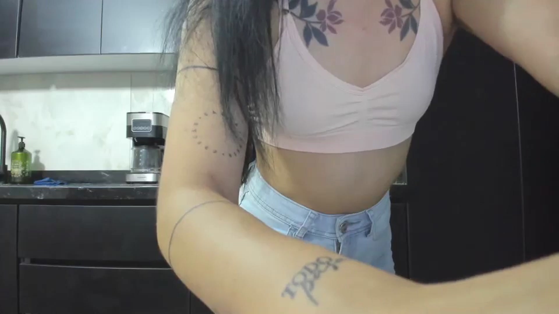 Gallery image thumbnail from Kattgalle's myfreecams stream on, 03/30/2025, 04:36 image 5 of 20