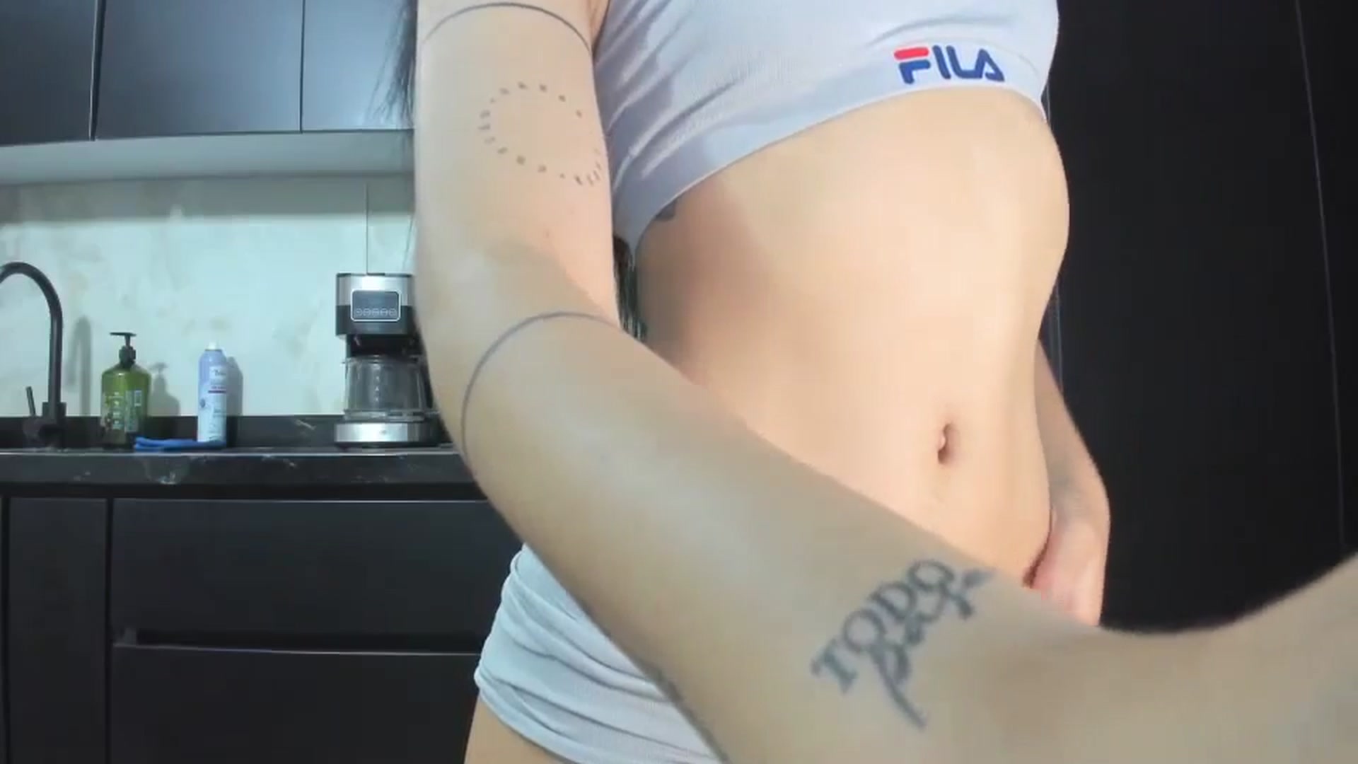 Gallery image thumbnail from Kattgalle's myfreecams stream on, 04/04/2025, 01:54 image 17 of 20