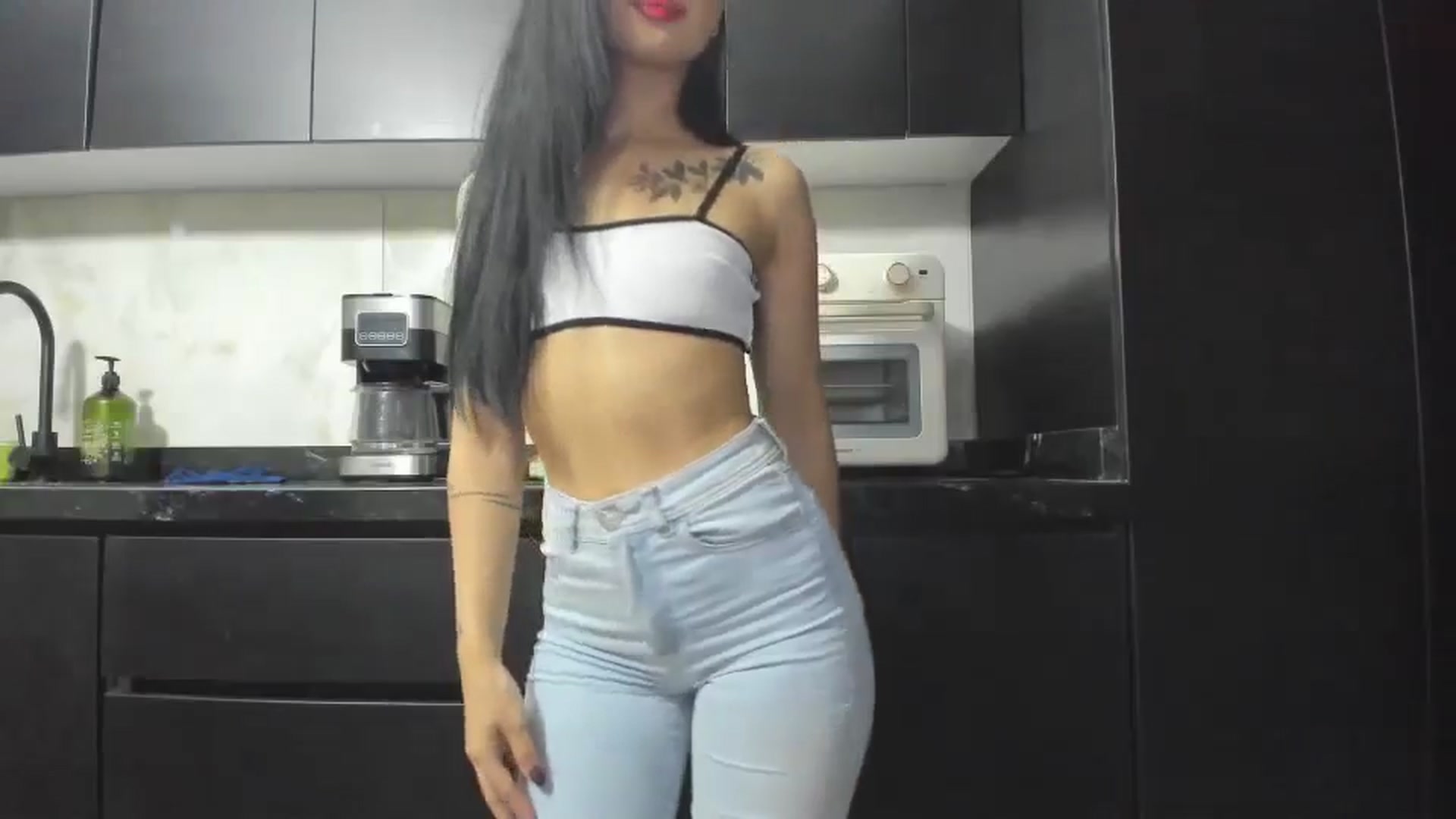 Gallery image thumbnail from Kattgalle's myfreecams stream on, 04/07/2025, 05:28 image 2 of 20