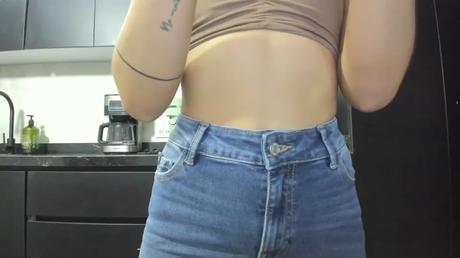 Gallery image thumbnail from Kattgalle's myfreecams stream on, 04/09/2025, 01:18 image 12 of 20