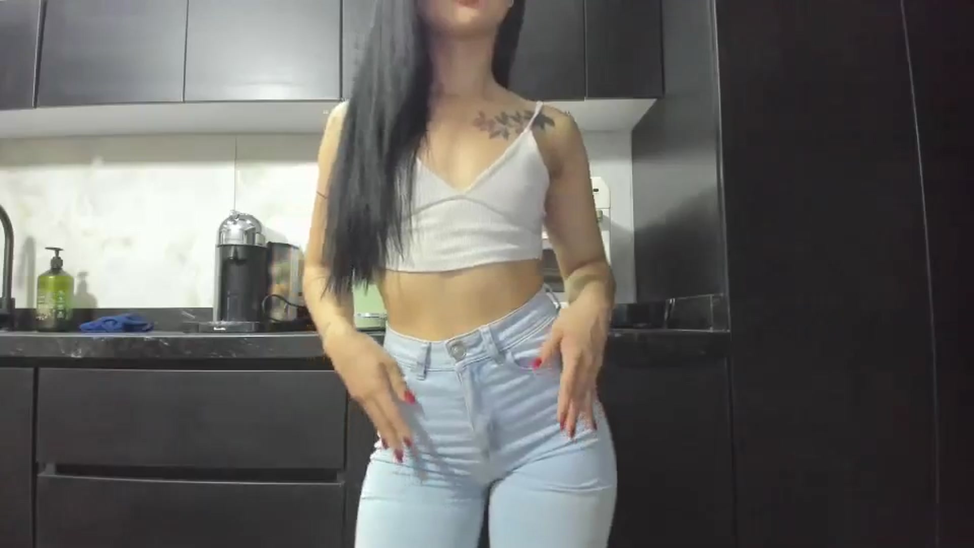 Gallery image thumbnail from Kattgalle's myfreecams stream on, 04/15/2025, 02:44 image 7 of 20