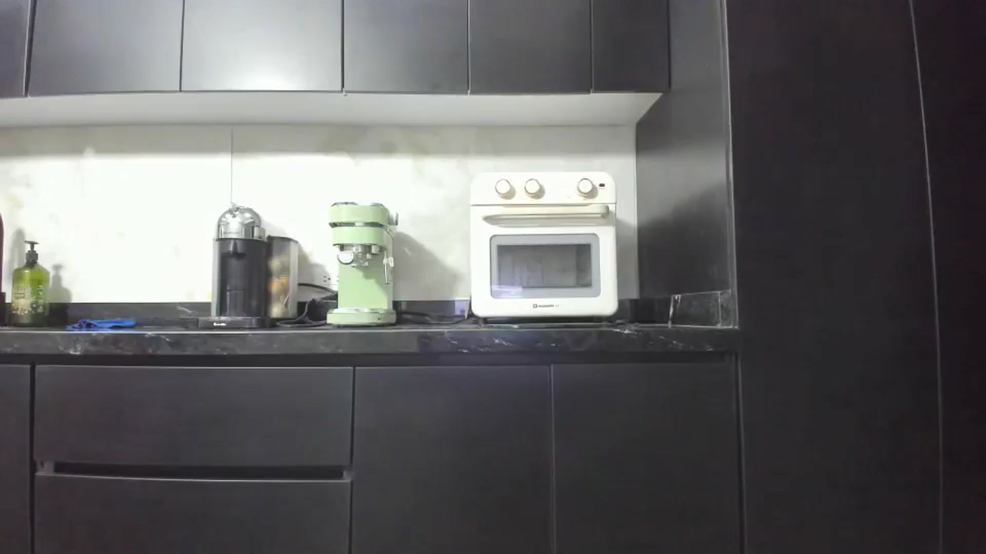 Gallery image thumbnail from Kattgalle's myfreecams stream on, 04/21/2025, 07:02 image 10 of 20
