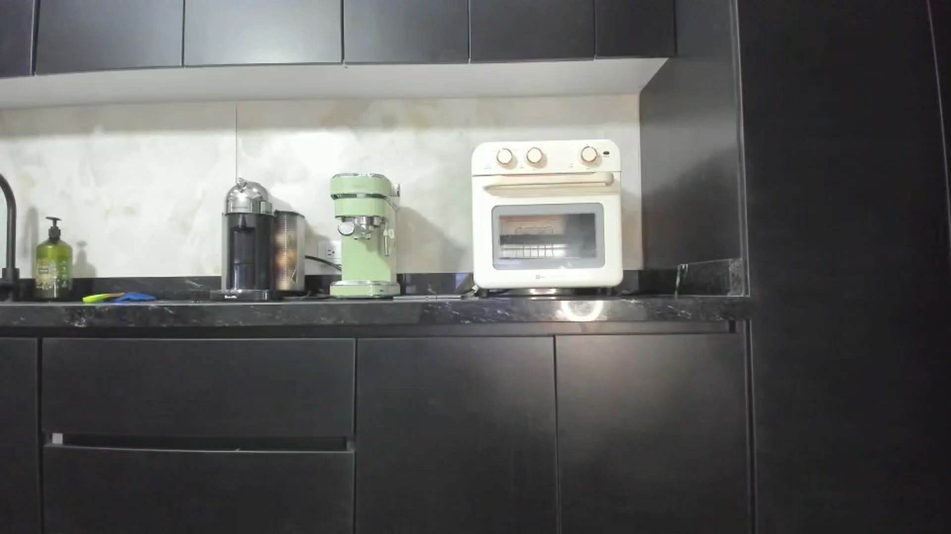 Gallery image thumbnail from Kattgalle's myfreecams stream on, 04/23/2025, 05:56 image 14 of 20