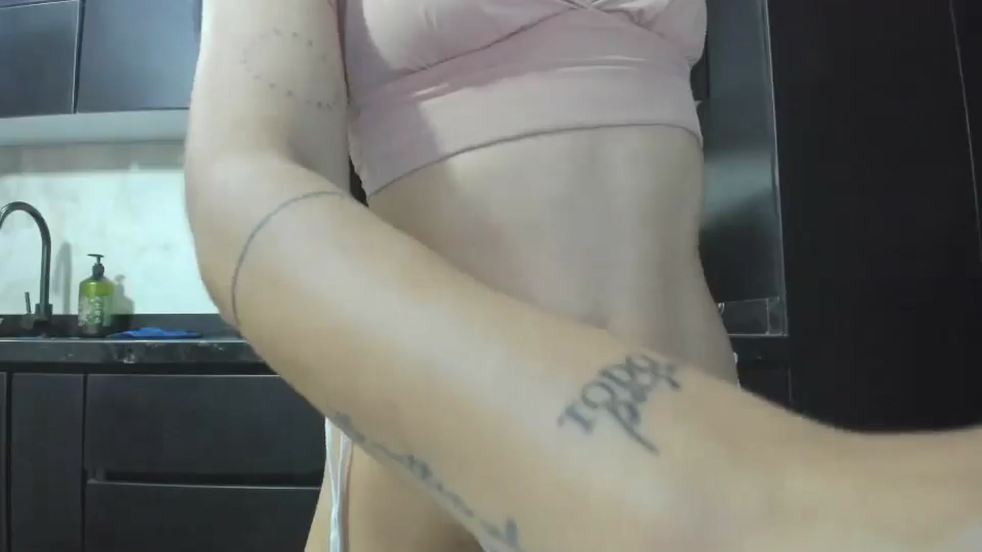 Gallery image thumbnail from Kattgalle's myfreecams stream on, 04/26/2025, 09:02 image 3 of 20