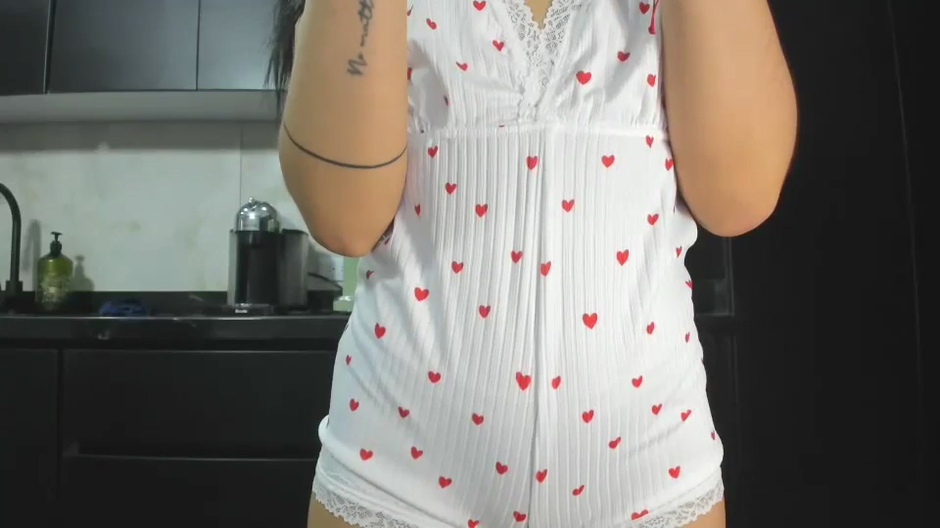 Gallery image thumbnail from Kattgalle's myfreecams stream on, 04/28/2025, 24:57 image 5 of 20