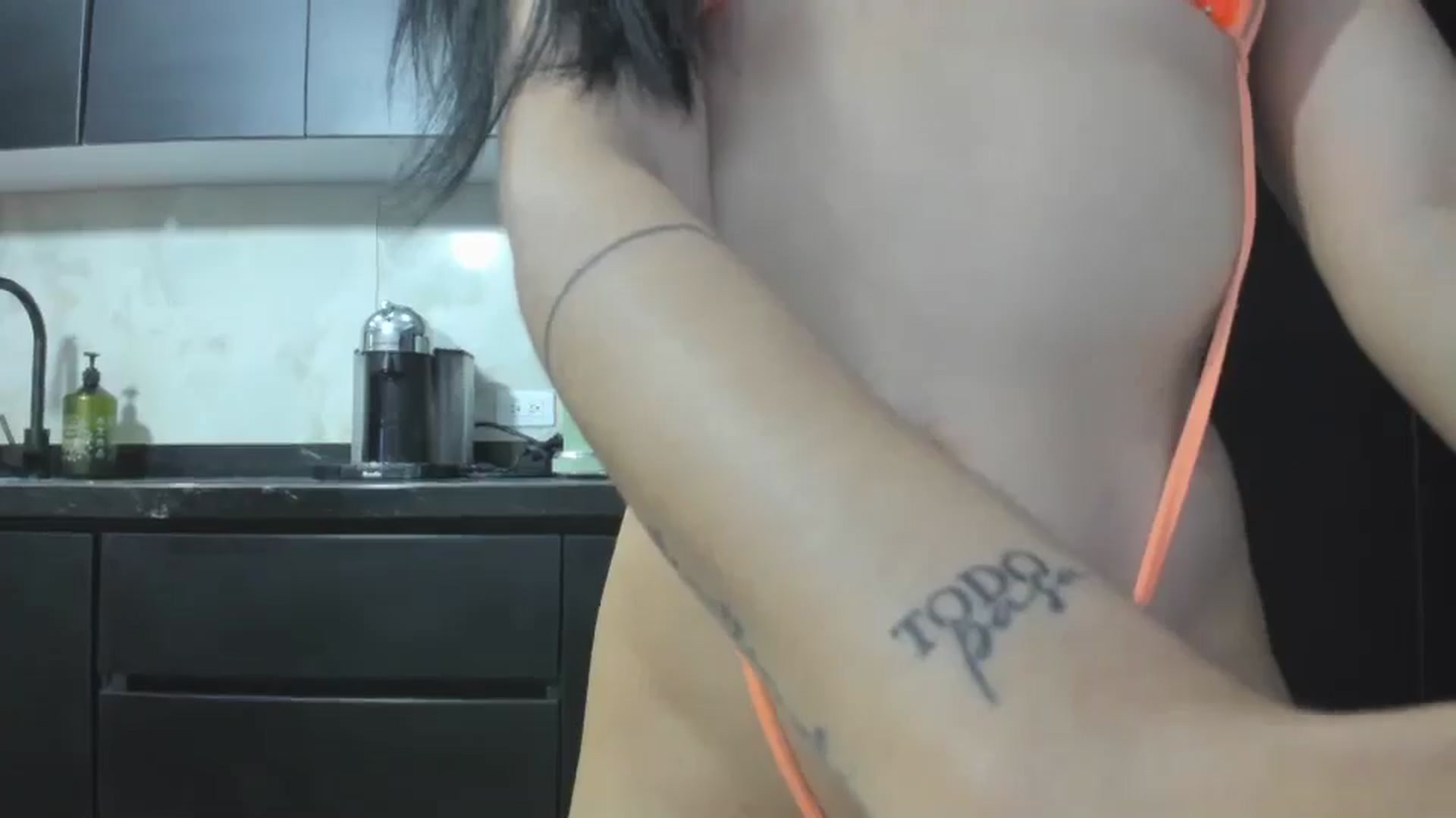 Gallery image thumbnail from Kattgalle's myfreecams stream on, 05/16/2025, 05:18 image 5 of 20