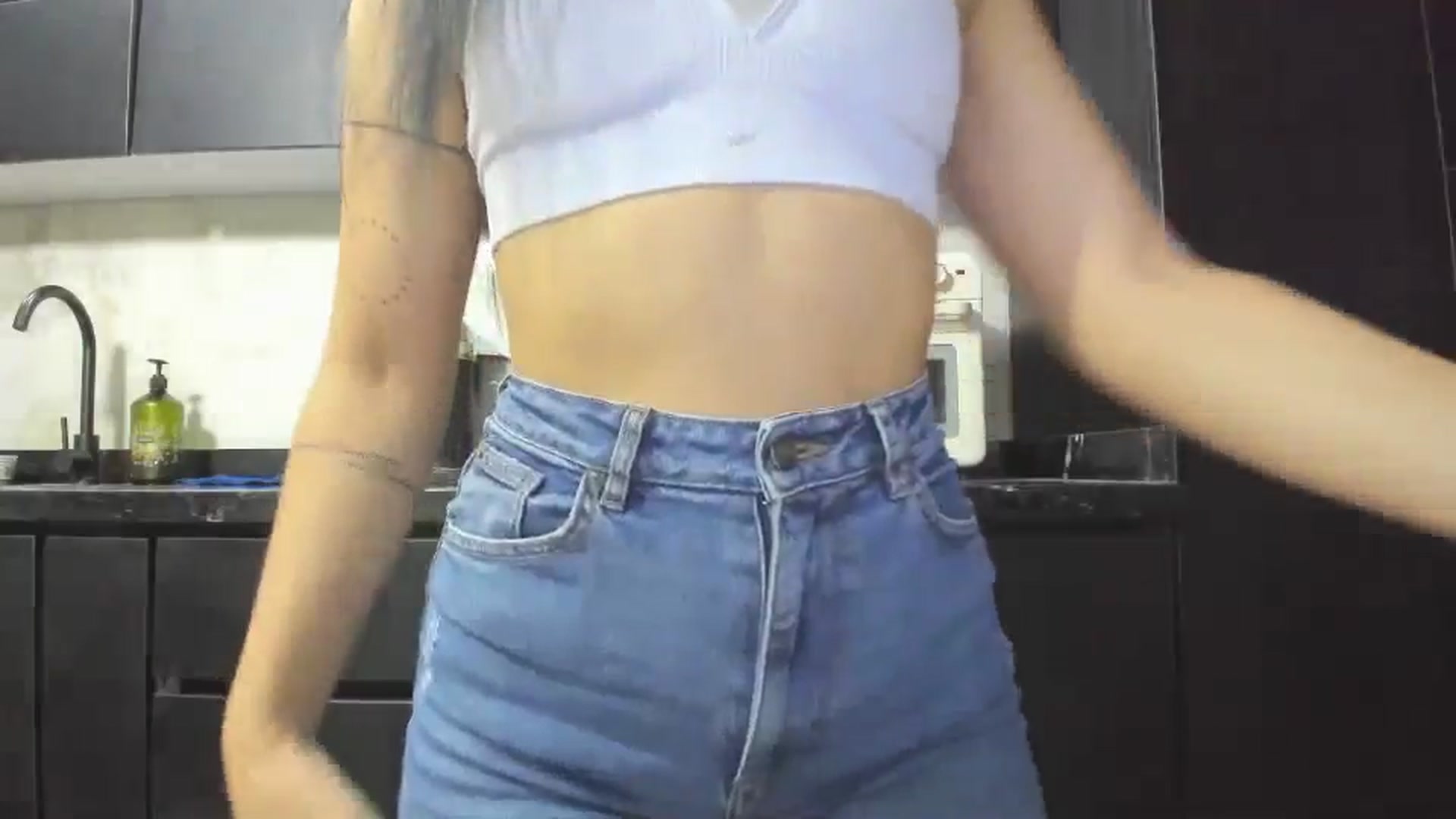 Gallery image thumbnail from Kattgalle's myfreecams stream on, 06/17/2025, 01:55 image 2 of 20