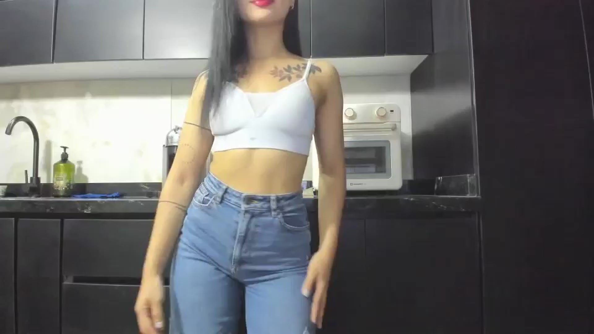 Gallery image thumbnail from Kattgalle's myfreecams stream on, 06/17/2025, 01:55 image 7 of 20