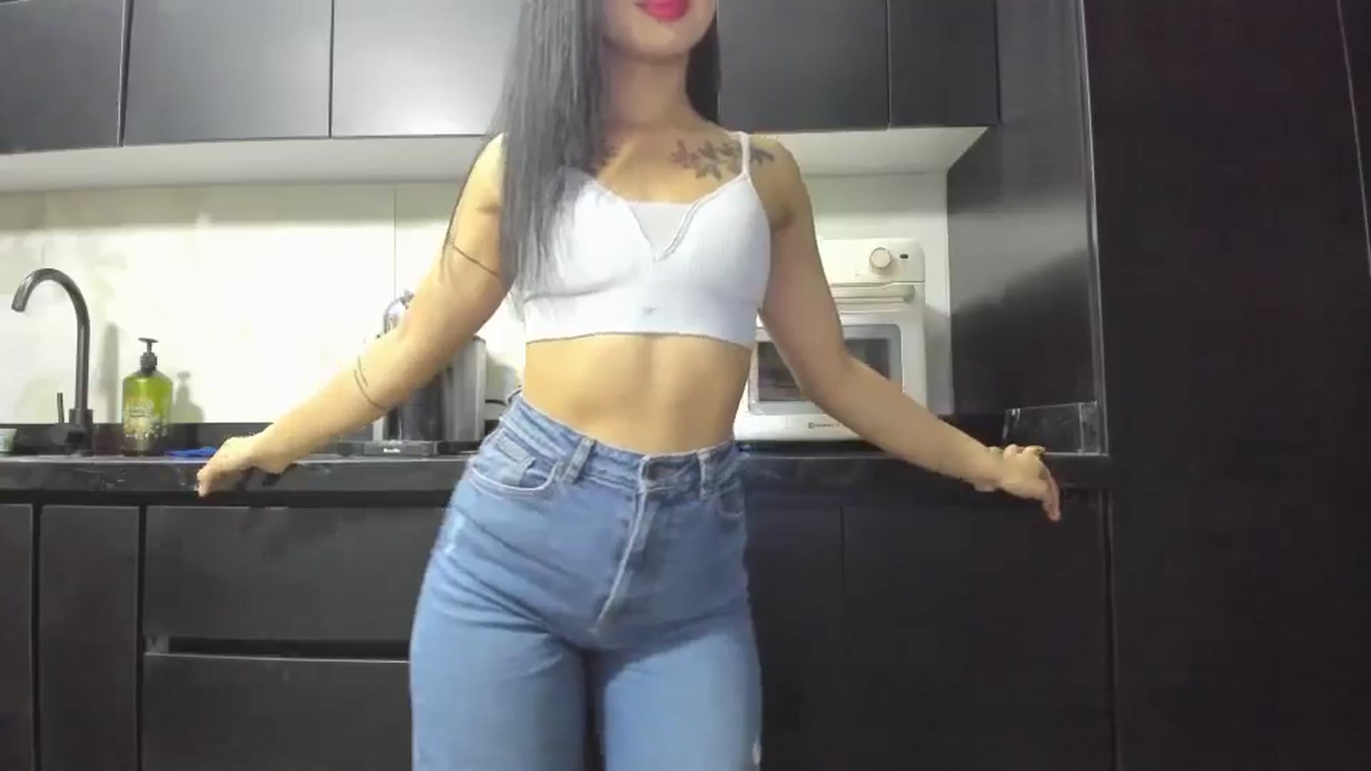 Gallery image thumbnail from Kattgalle's myfreecams stream on, 06/17/2025, 01:55 image 12 of 20