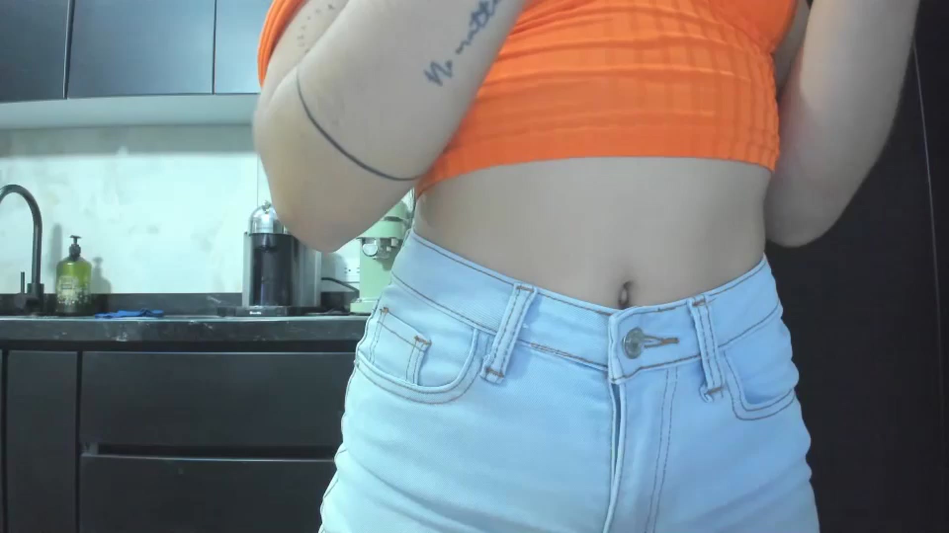 Gallery image thumbnail from Kattgalle's myfreecams stream on, 06/18/2025, 01:26 image 1 of 20