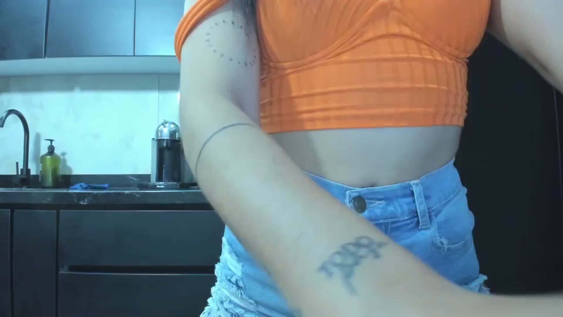 Gallery image thumbnail from Kattgalle's myfreecams stream on, 07/06/2025, 02:49 image 1 of 20