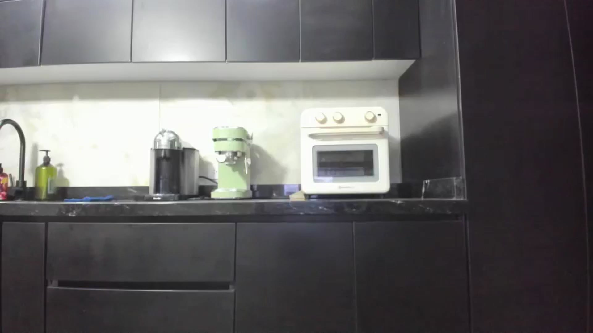 Gallery image thumbnail from Kattgalle's myfreecams stream on, 07/07/2025, 24:51 image 2 of 20