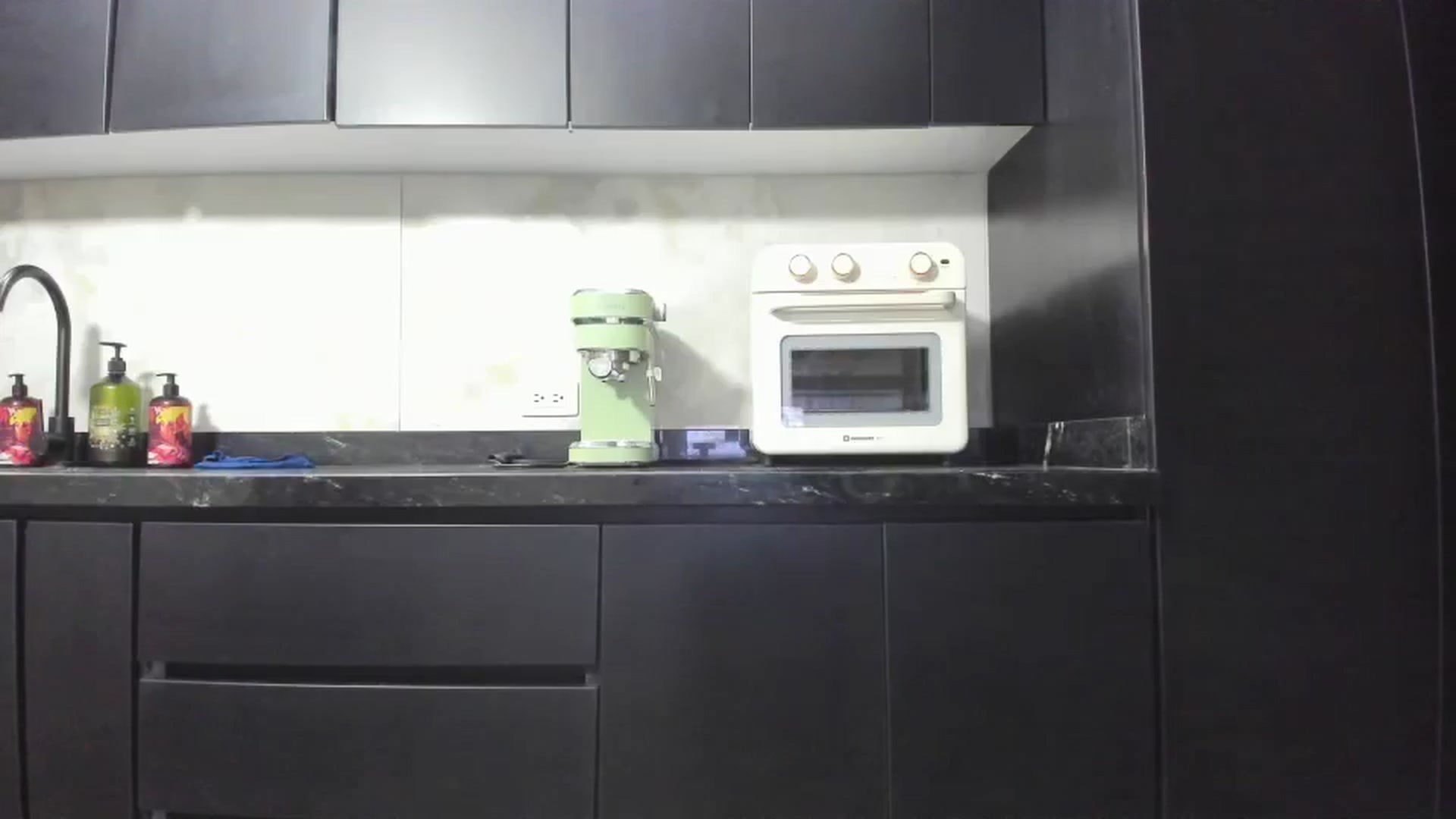 Gallery image thumbnail from Kattgalle's myfreecams stream on, 07/20/2025, 01:24 image 15 of 20