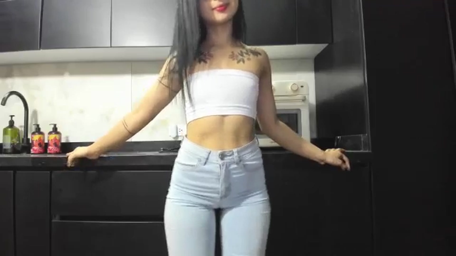 Gallery image thumbnail from Kattgalle's myfreecams stream on, 07/30/2025, 24:00 image 14 of 20