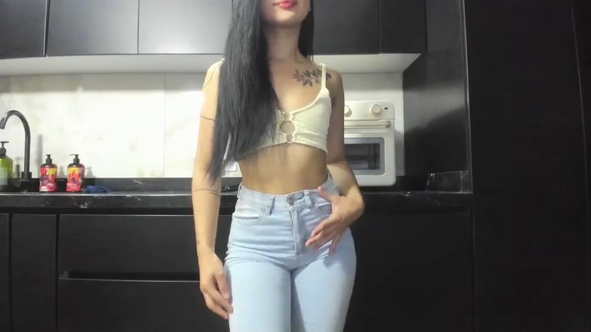 Gallery image thumbnail from Kattgalle's myfreecams stream on, 08/13/2025, 01:37 image 6 of 20