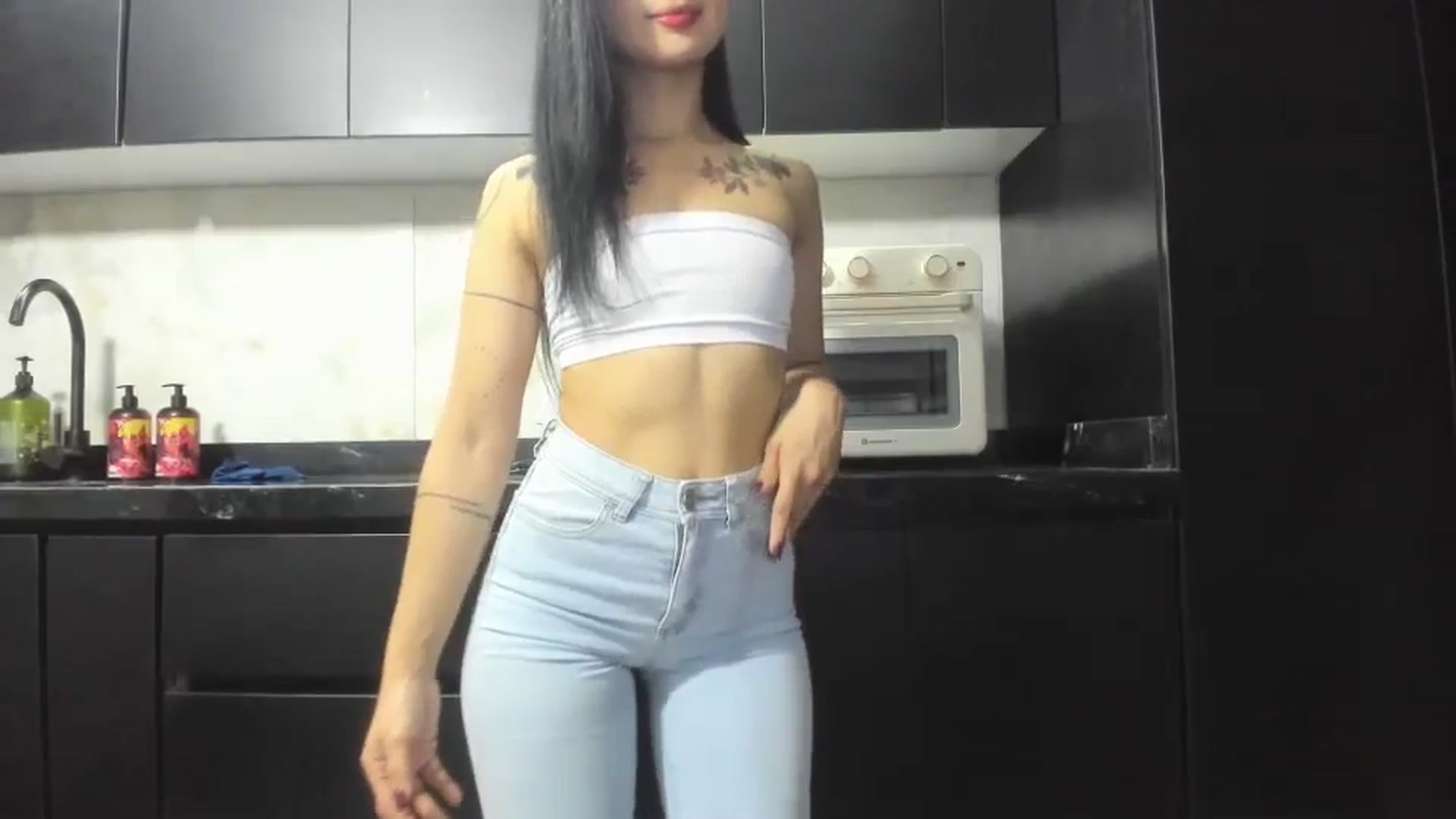 Gallery image thumbnail from Kattgalle's myfreecams stream on, 08/16/2025, 03:45 image 3 of 20