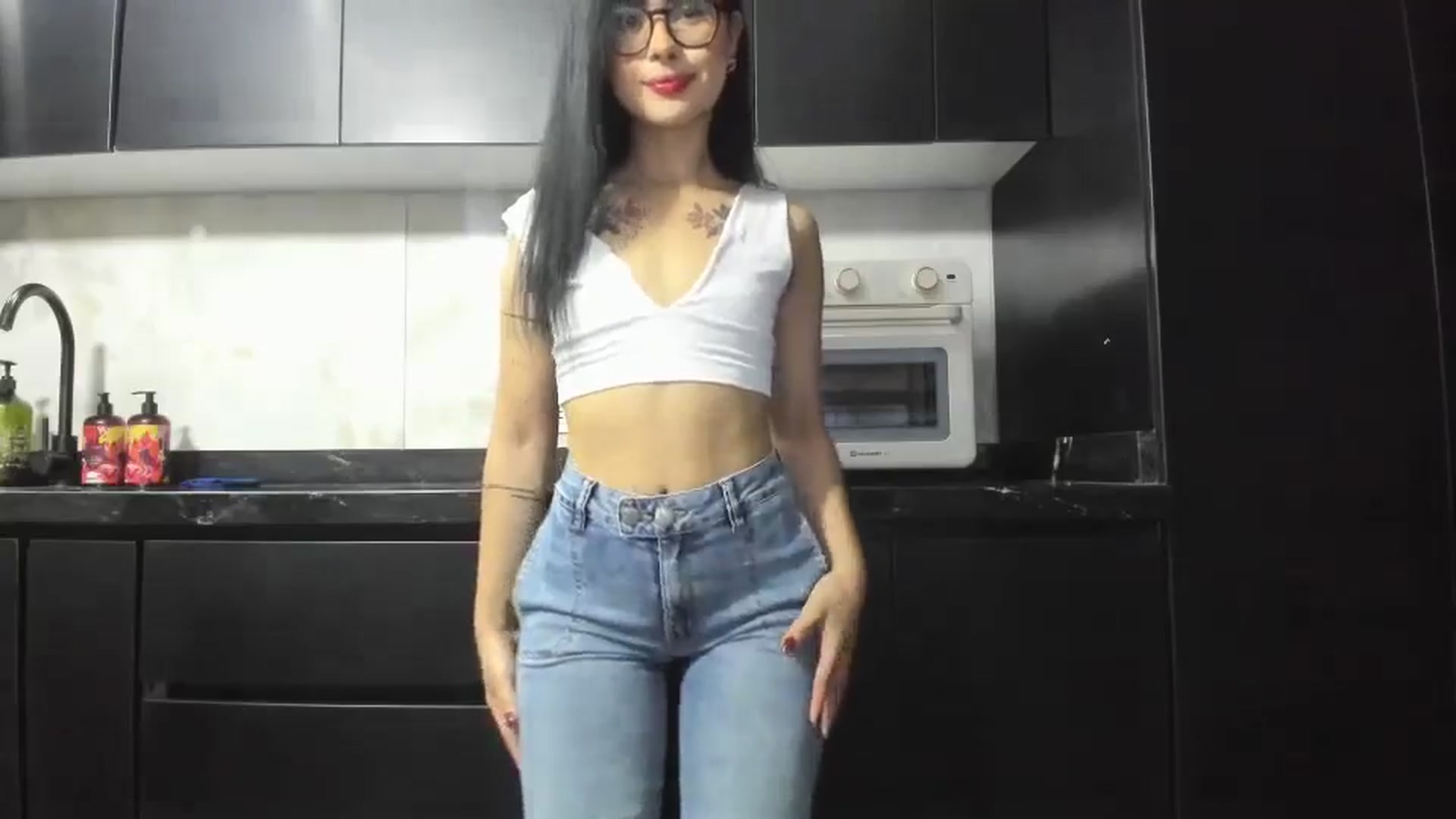Gallery image thumbnail from Kattgalle's myfreecams stream on, 08/19/2025, 24:43 image 7 of 20