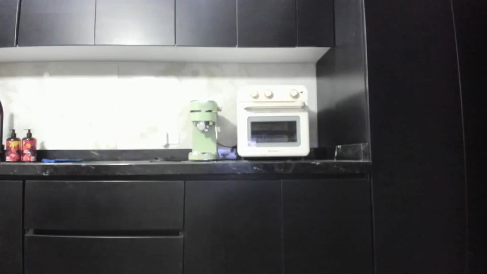 Gallery image thumbnail from Kattgalle's myfreecams stream on, 09/03/2025, 24:52 image 20 of 20