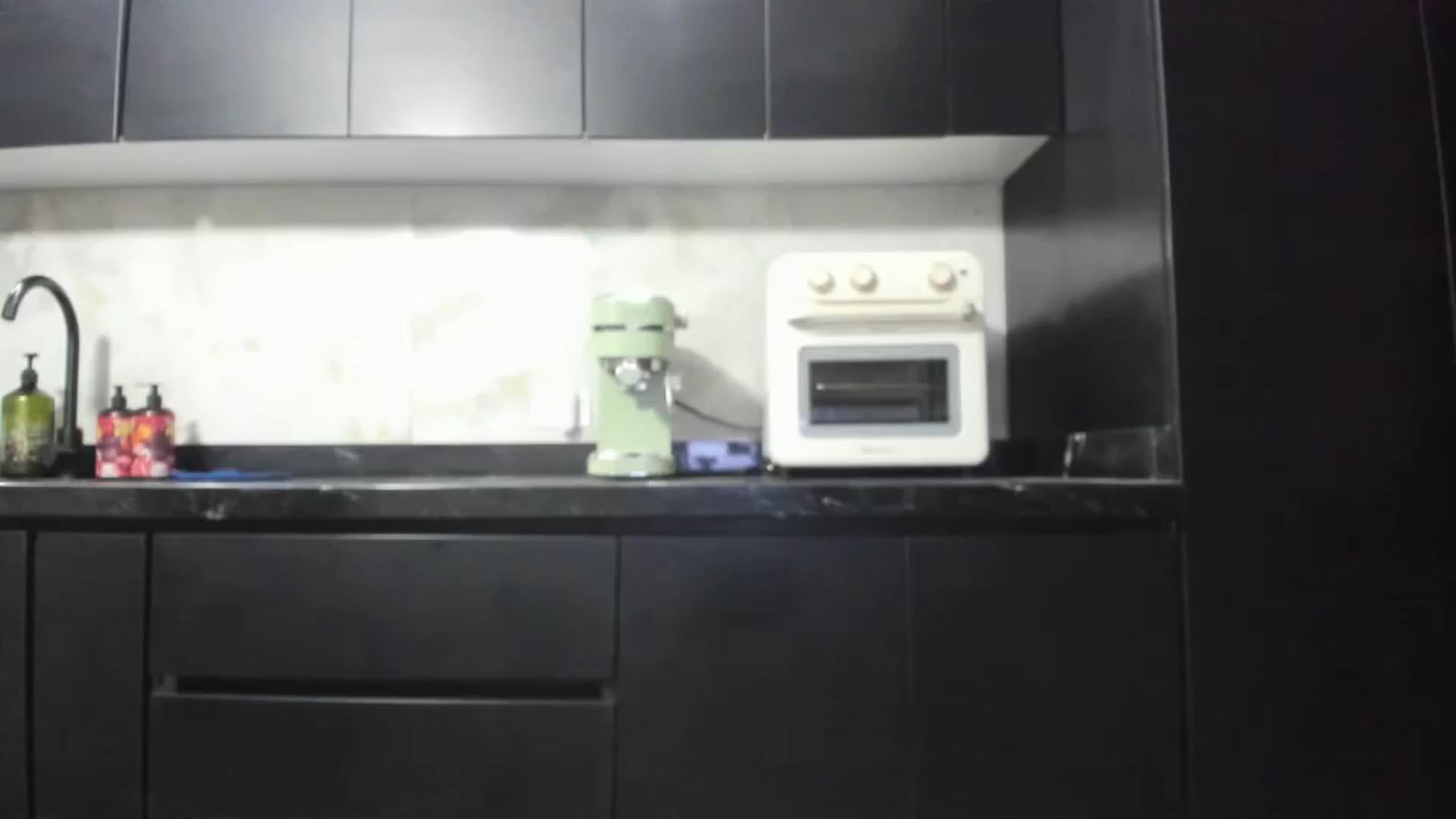 Gallery image thumbnail from Kattgalle's myfreecams stream on, 09/17/2025, 01:15 image 3 of 20