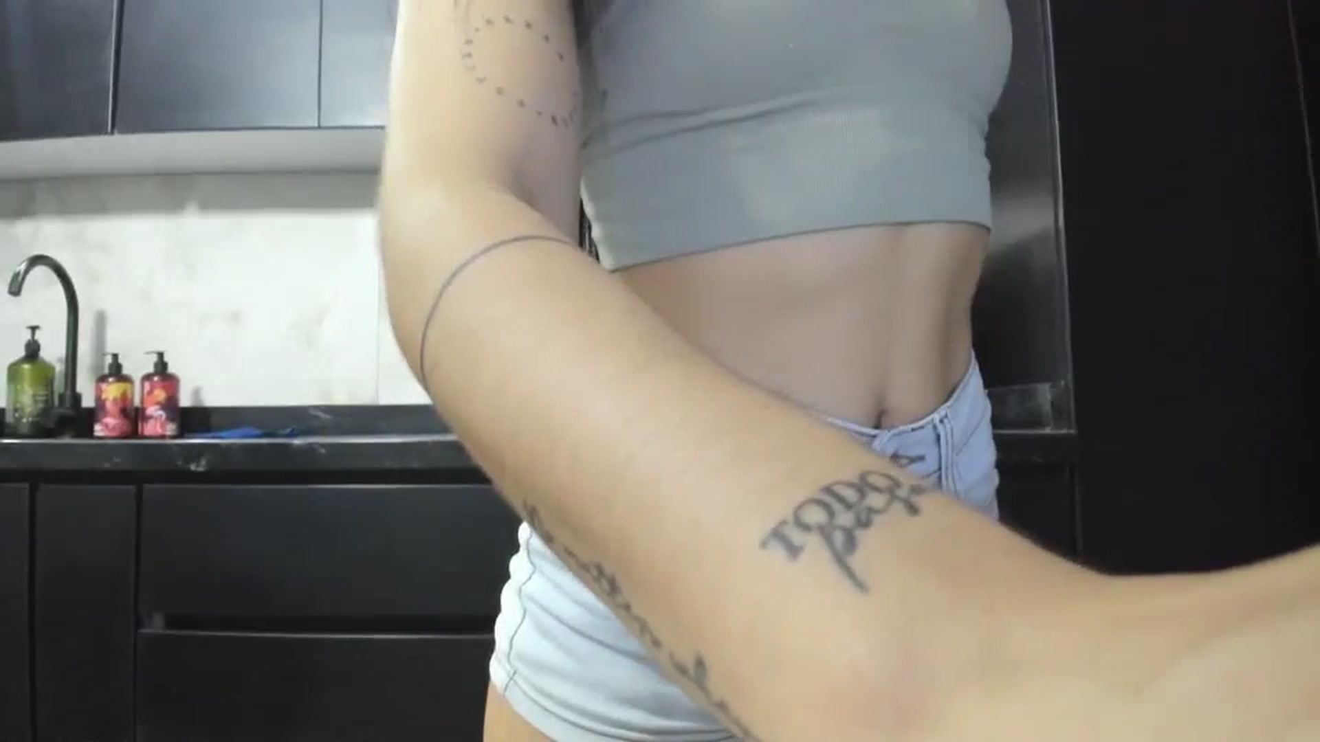 Gallery image thumbnail from Kattgalle's myfreecams stream on, 10/02/2025, 01:18 image 19 of 20