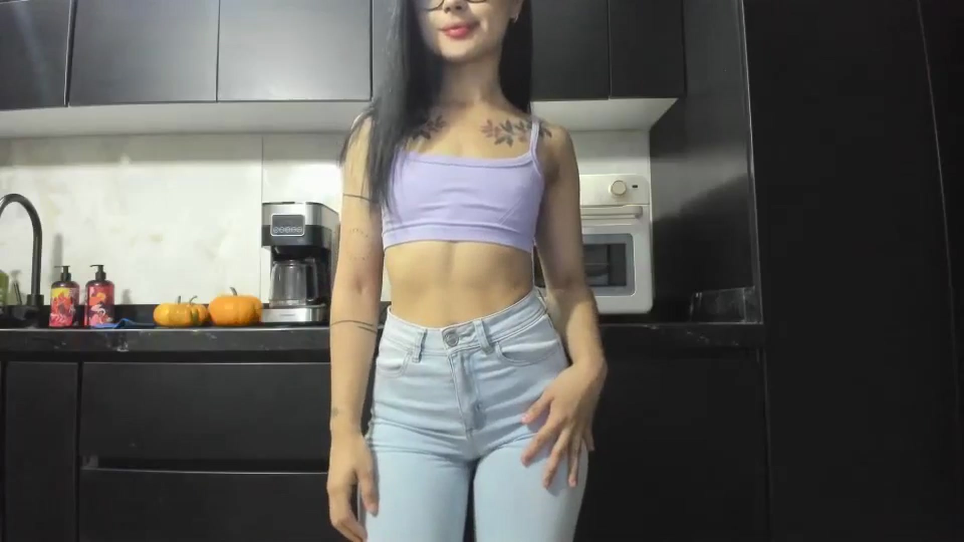 Gallery image thumbnail from Kattgalle's myfreecams stream on, 10/14/2025, 24:08 image 12 of 20
