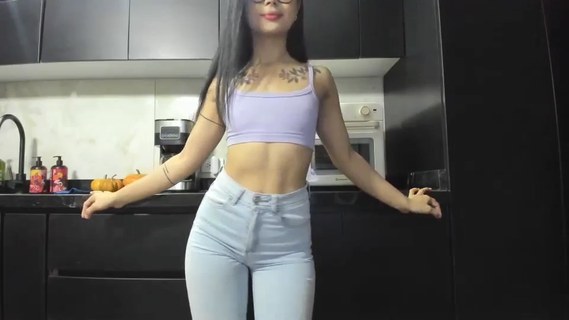 Gallery image thumbnail from Kattgalle's myfreecams stream on, 10/14/2025, 24:08 image 16 of 20
