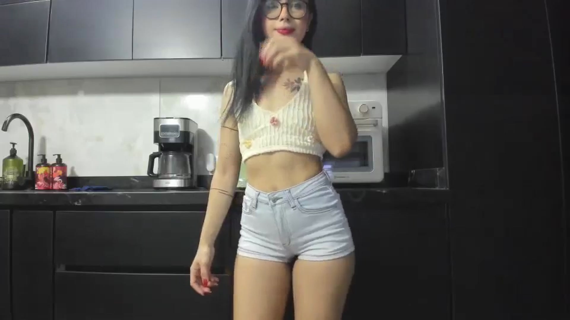 Gallery image thumbnail from Kattgalle's myfreecams stream on, 11/02/2025, 24:52 image 8 of 20