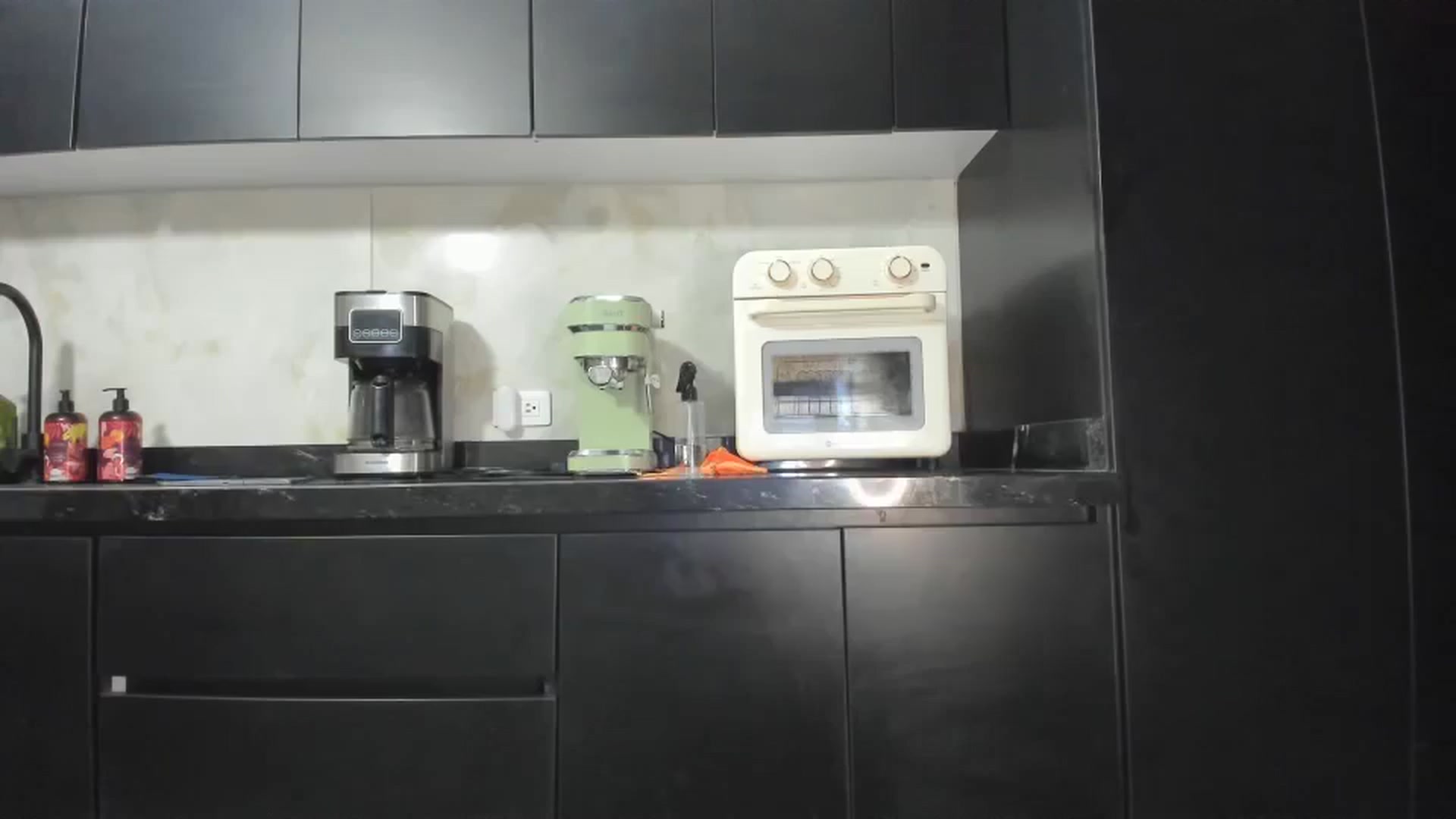 Gallery image thumbnail from Kattgalle's myfreecams stream on, 11/08/2025, 08:17 image 9 of 20