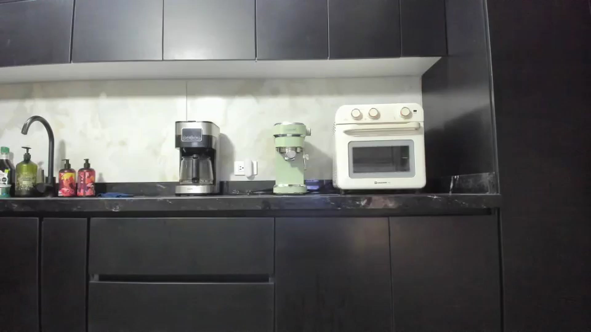 Gallery image thumbnail from Kattgalle's myfreecams stream on, 11/20/2025, 03:48 image 19 of 20