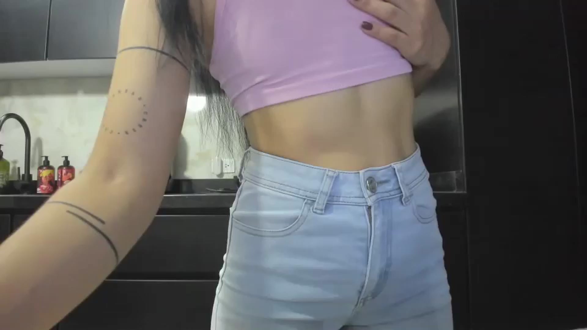 Gallery image thumbnail from Kattgalle's myfreecams stream on, 12/08/2025, 01:26 image 1 of 20
