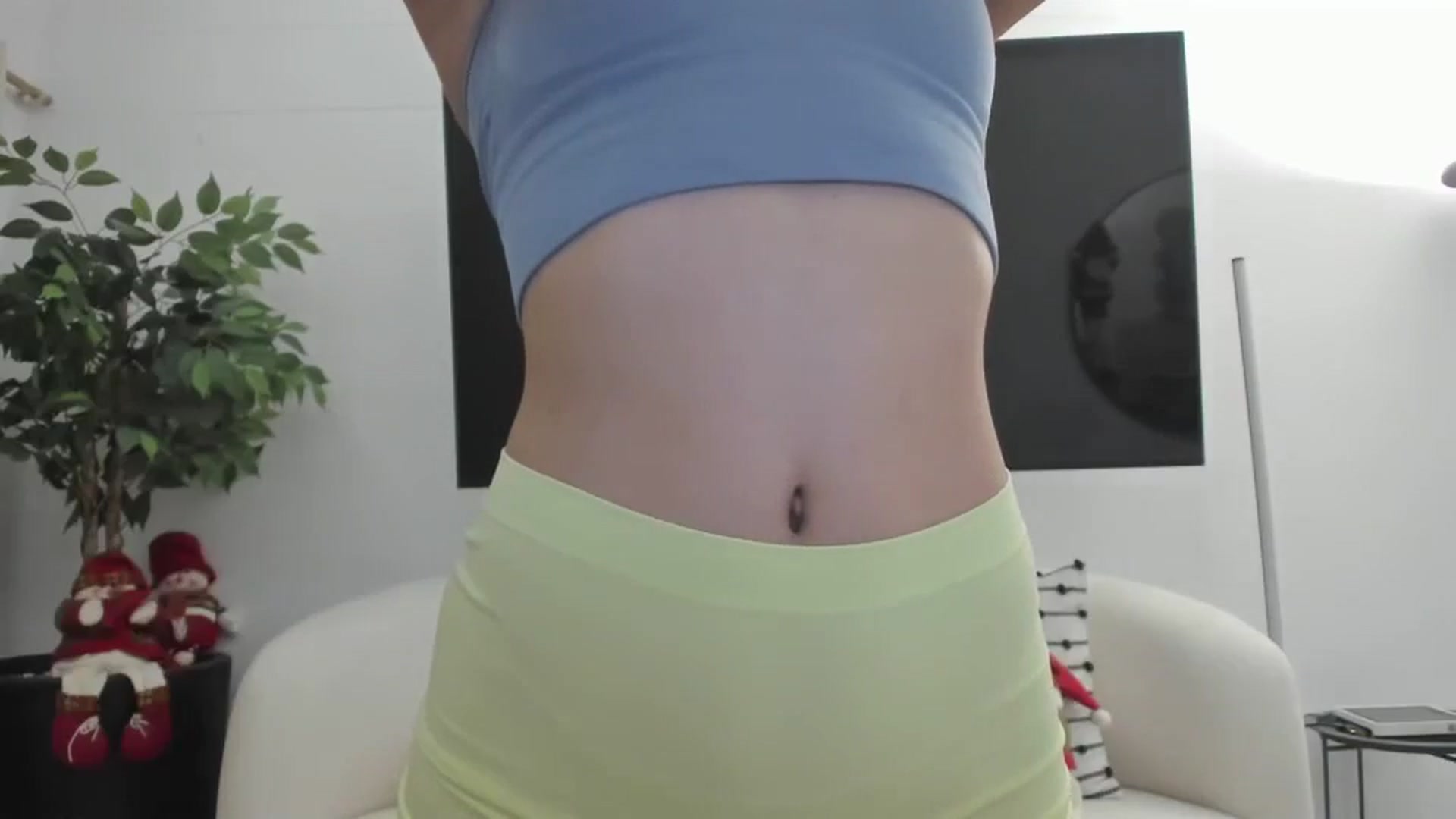 Gallery image thumbnail from Kattgalle's myfreecams stream on, 12/18/2025, 20:04 image 11 of 20