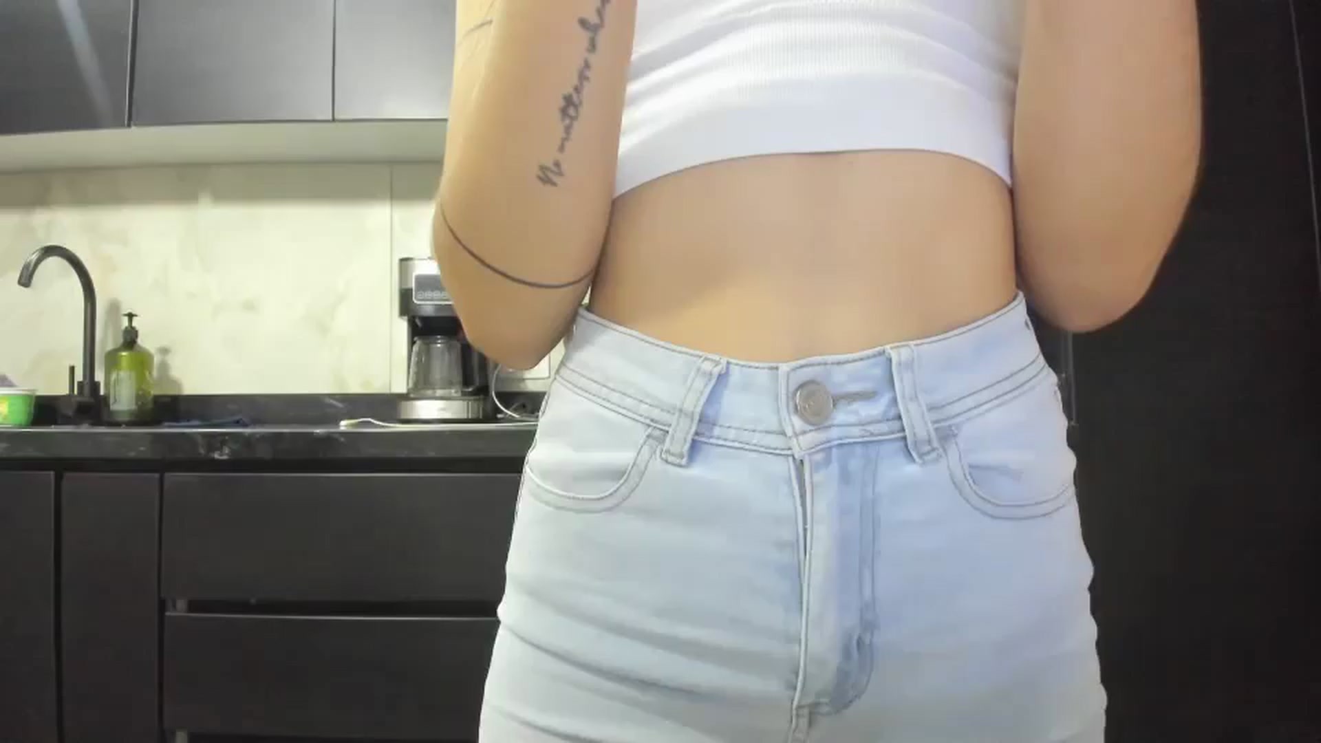 Gallery image thumbnail from Kattgalle's myfreecams stream on, 12/25/2025, 01:07 image 1 of 20