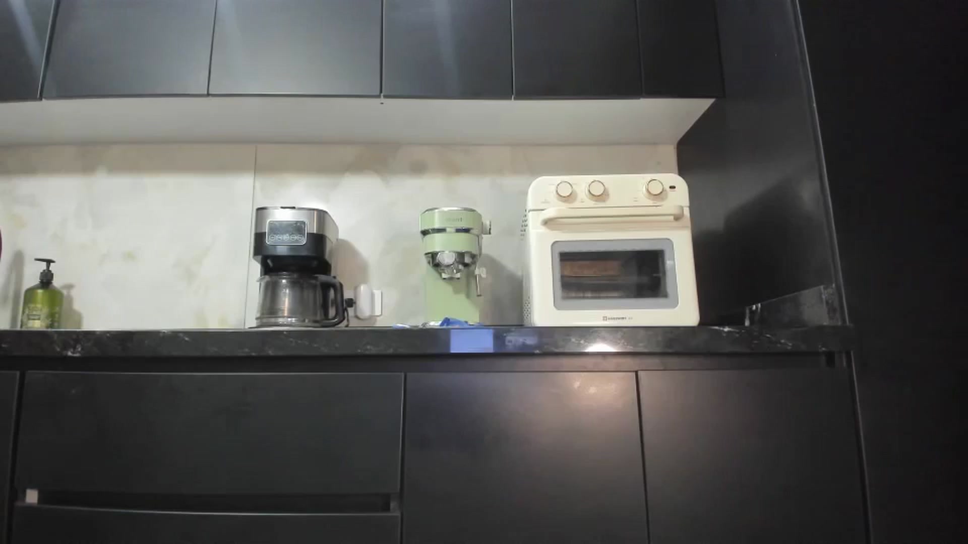Gallery image thumbnail from Kattgalle's myfreecams stream on, 12/26/2025, 05:20 image 16 of 20