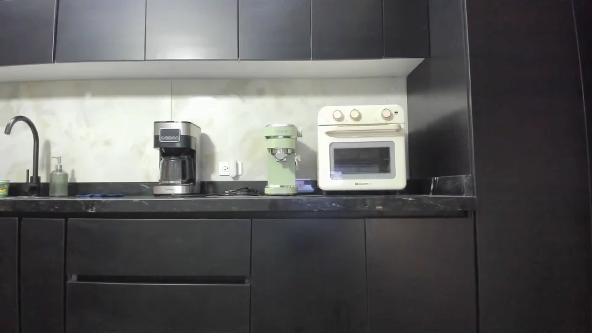 Gallery image thumbnail from Kattgalle's myfreecams stream on, 01/04/2026, 03:10 image 7 of 20