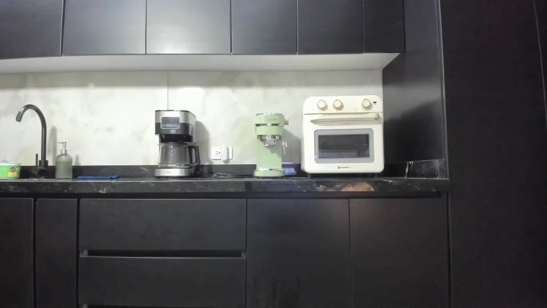 Gallery image thumbnail from Kattgalle's myfreecams stream on, 01/11/2026, 02:18 image 17 of 20
