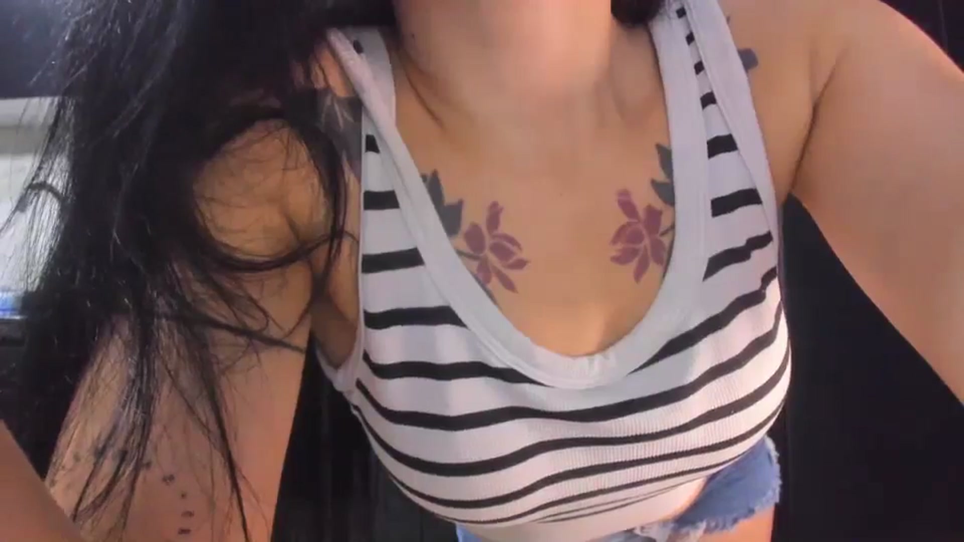 Gallery image thumbnail from Kattgalle's myfreecams stream on, 01/18/2026, 02:16 image 6 of 20