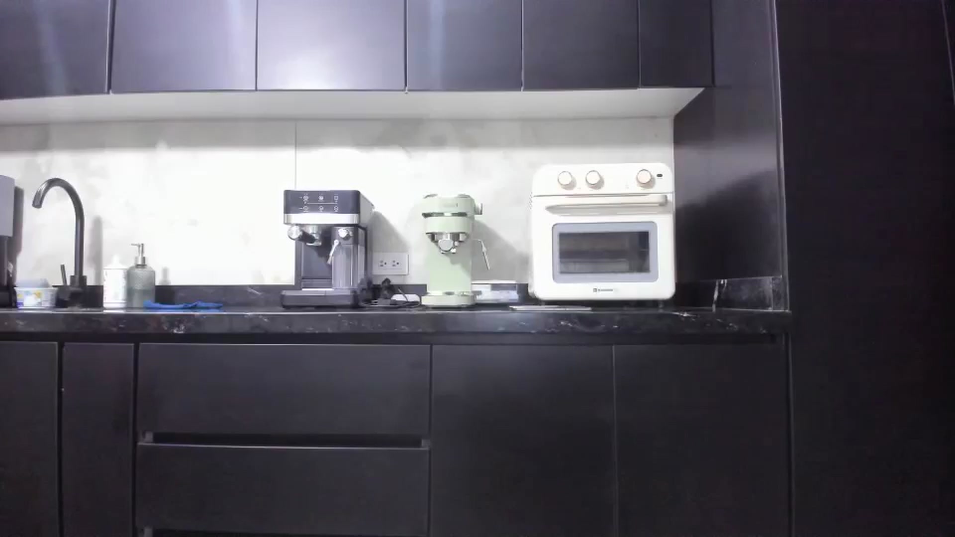 Gallery image thumbnail from Kattgalle's myfreecams stream on, 01/26/2026, 03:14 image 9 of 20