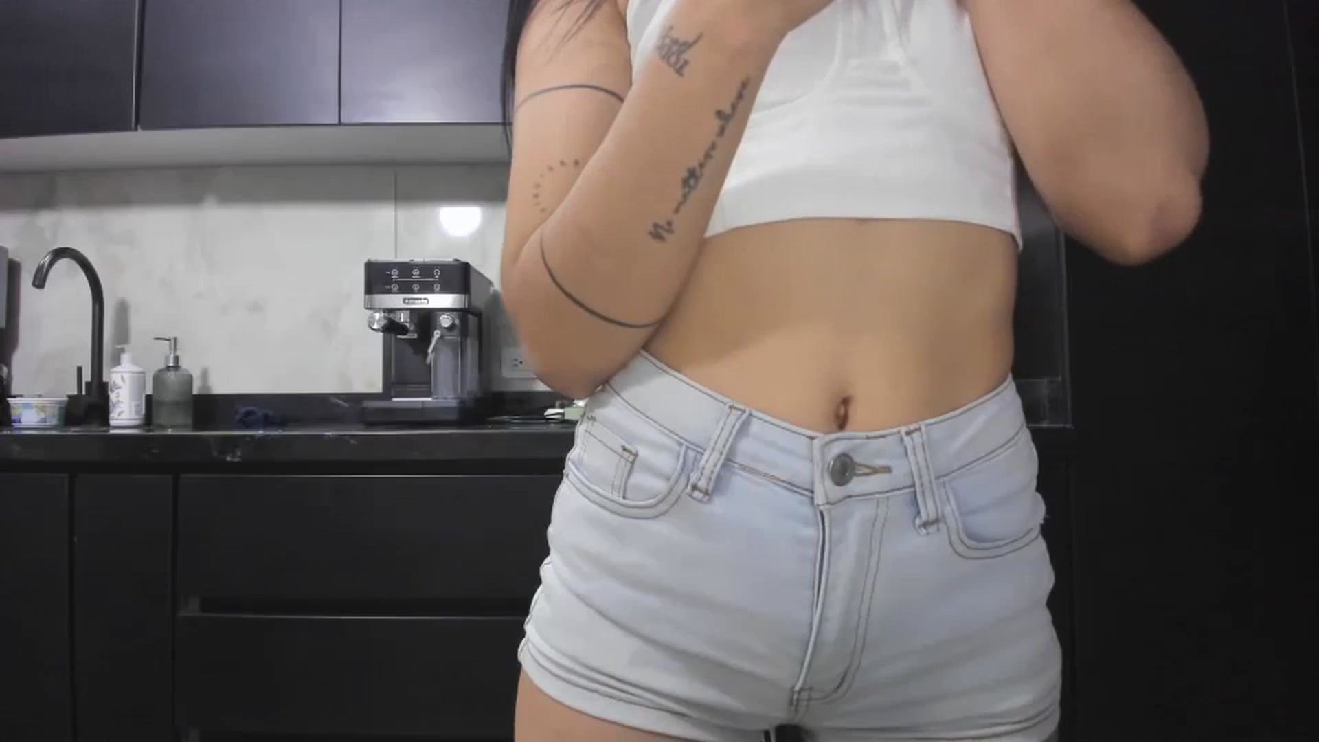 Gallery image thumbnail from Kattgalle's myfreecams stream on, 01/31/2026, 24:58 image 11 of 20