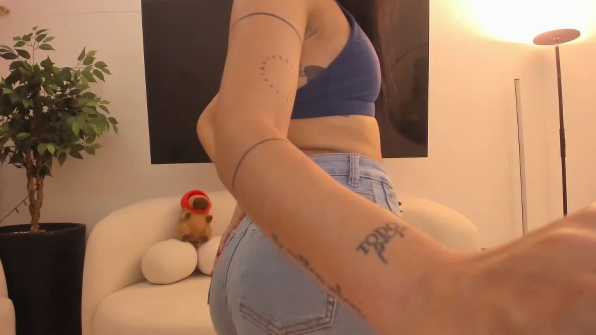 Gallery image thumbnail from Kattgalle's myfreecams stream on, 02/18/2026, 03:07 image 3 of 20