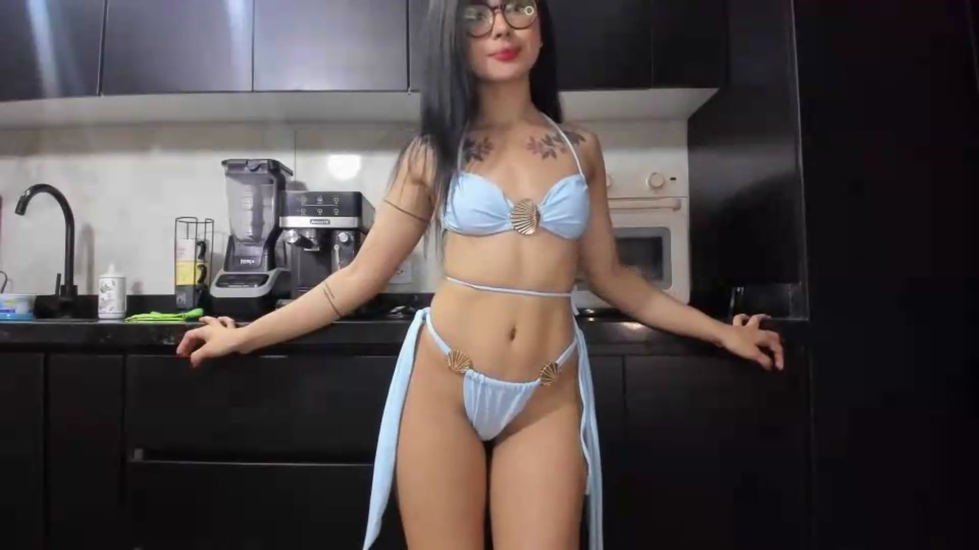 Gallery image thumbnail from Kattgalle's myfreecams stream on, 05/05/2026, 01:33 image 12 of 20